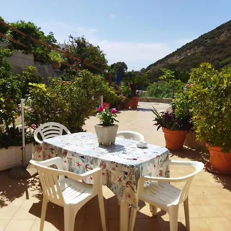 Casa Carina Tatil Evi Ponza